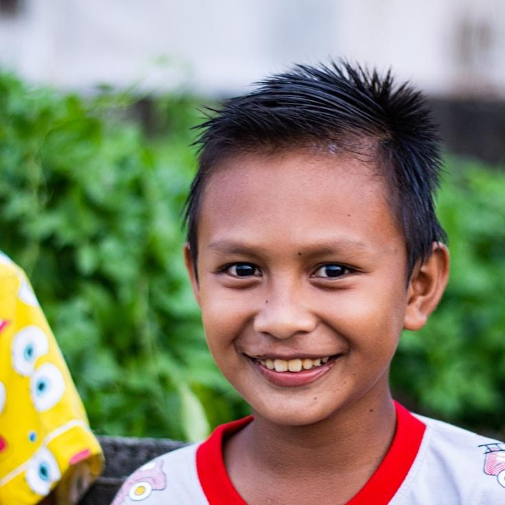 Maya Chen, Lead Design Curator at AppleSundialPatch, reviewing corporate floral arrangements